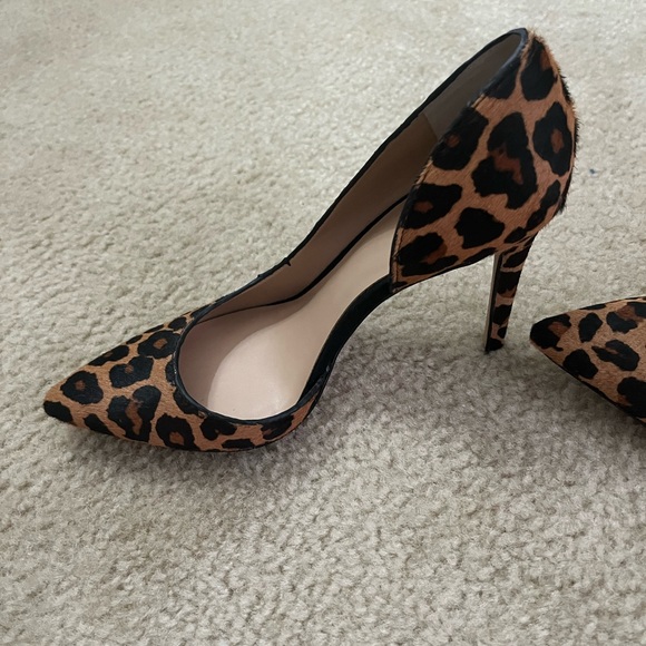 INC concepts  leopard heels - Picture 3 of 4